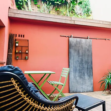Design 100sqm Close To Palais And Restaurants