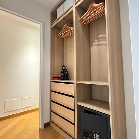 Design 100sqm Close To Palais And Restaurants Appartement